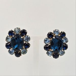 Glass Rhinestones Clip On Earrings London Blue/Light Blue Color Silver Tone VTG